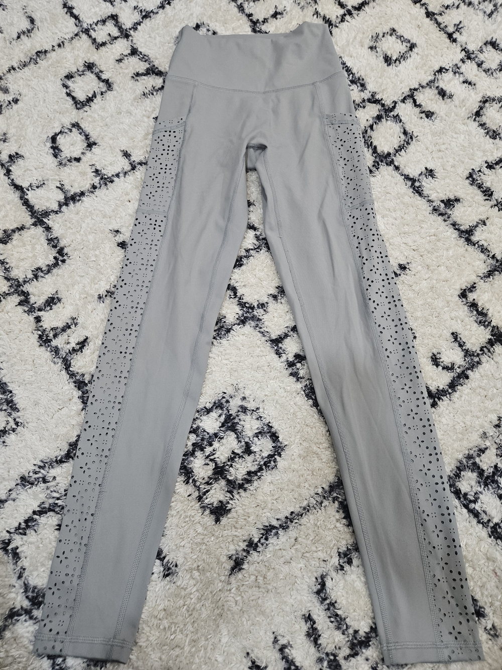 aerie Light Gray High-Waist Laser-Cut Side Panel Leggings